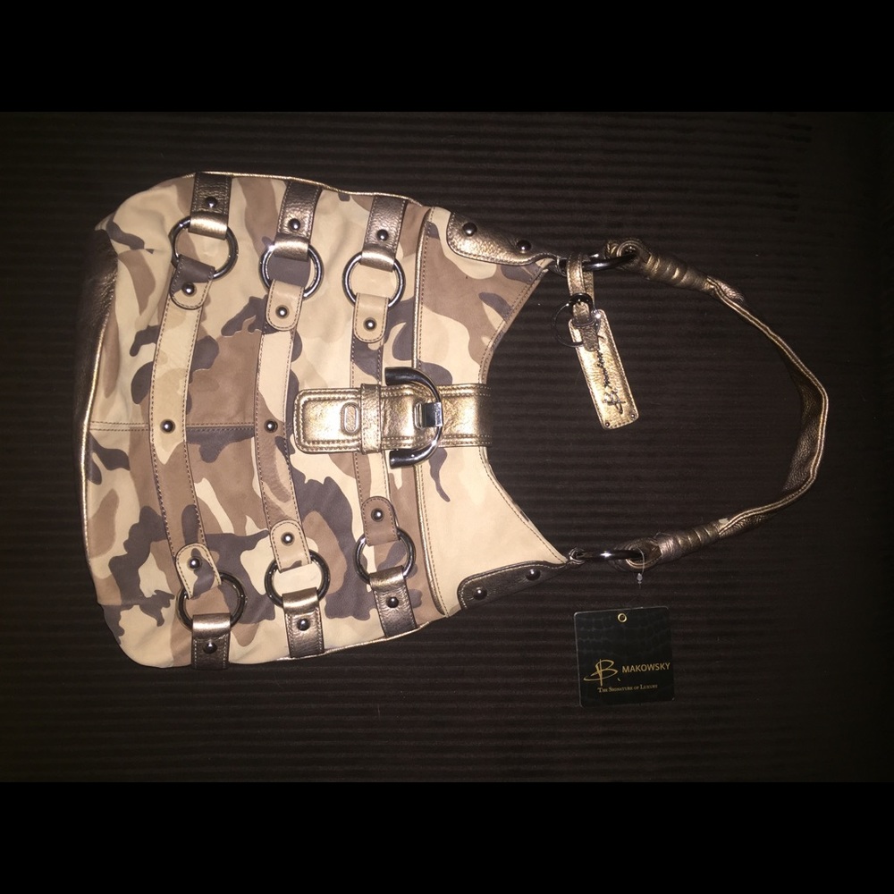 NWT B Makowsky Tan Camouflage Hobo - Picture 3 of 7